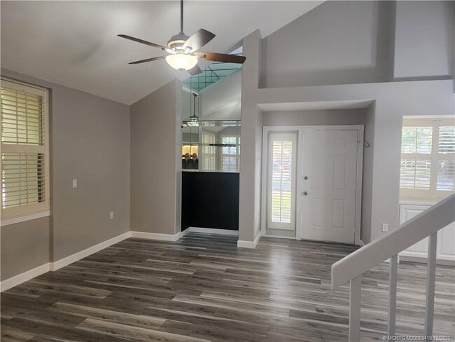 3624 SW Sunset Trace Cir in Palm City, FL - Building Photo - Building Photo