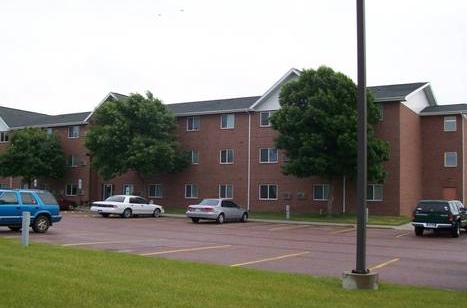 Split Rock Apartments in Brandon, SD - Building Photo