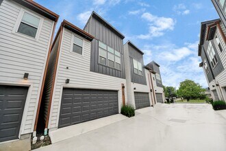 627 Emile St in Houston, TX - Building Photo - Building Photo