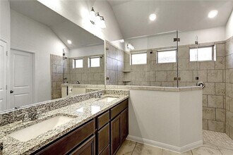 3109 Rabbit Creek Dr in Georgetown, TX - Foto de edificio - Building Photo