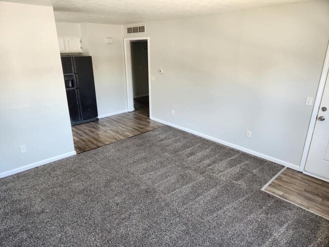 property at 1606 Tippecanoe Dr