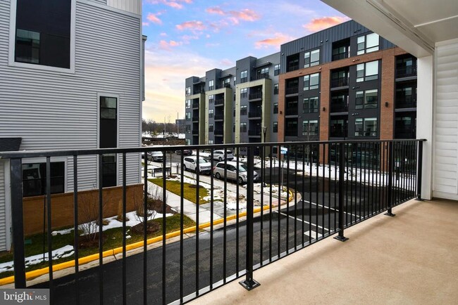 property at 4771 Sully Pt Ln