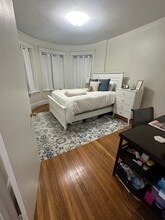 190 Winthrop Rd in Brookline, MA - Building Photo - Building Photo