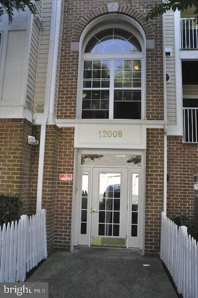 12008 Amber Ridge Cir, Unit A301 in Germantown, MD - Building Photo