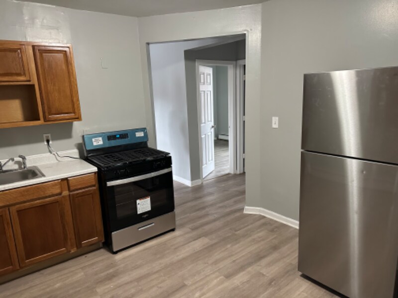 462 Summit St in Hartford, CT - Building Photo