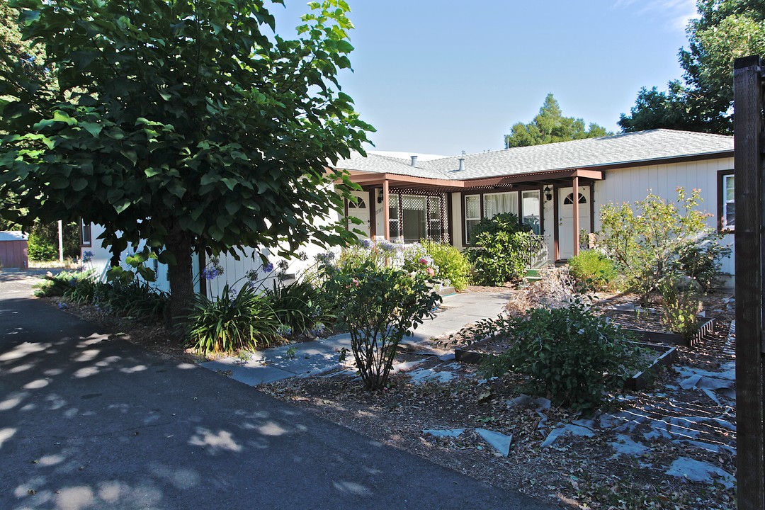 19343-347 Linden St in El Verano, CA - Building Photo