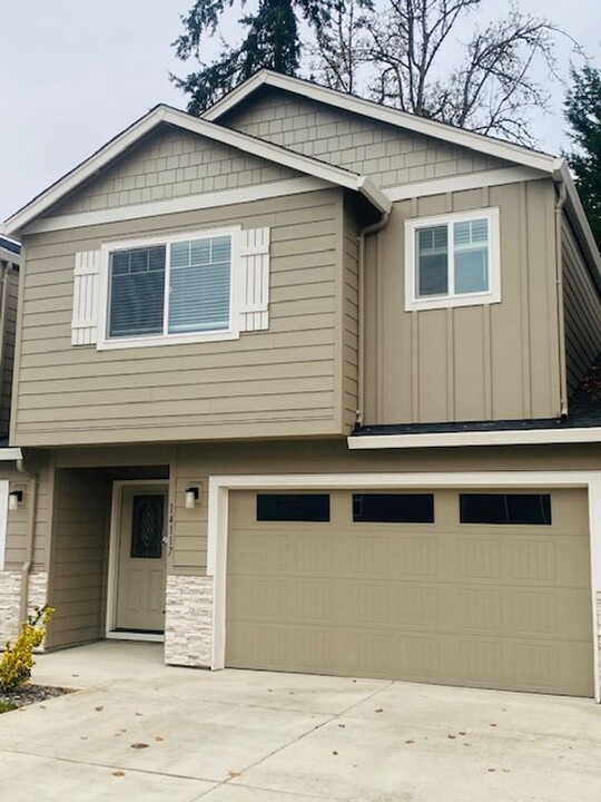 14117 NE 7th Ct in Vancouver, WA - Building Photo