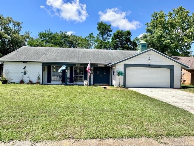 property at 12215 Meadowbrook Ln