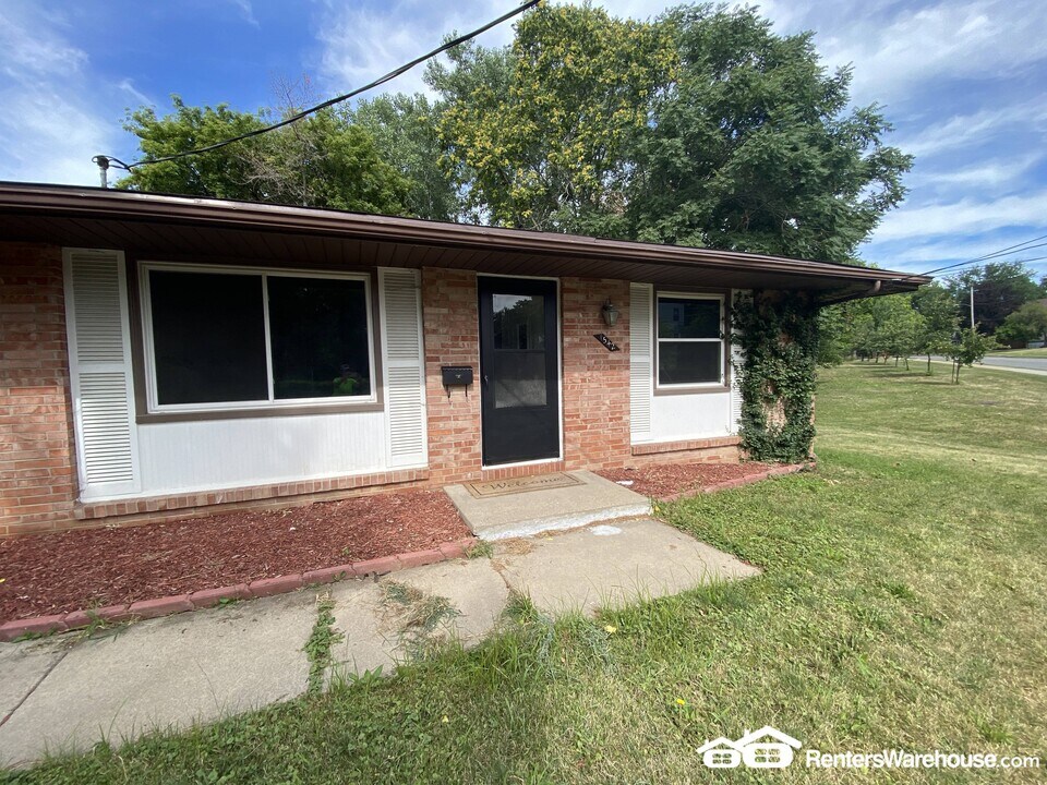 1542 Pennsylvania Ave in Des Moines, IA - Building Photo