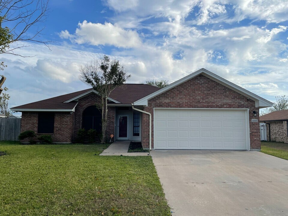 4502 Frontier Trail in Killeen, TX - Building Photo