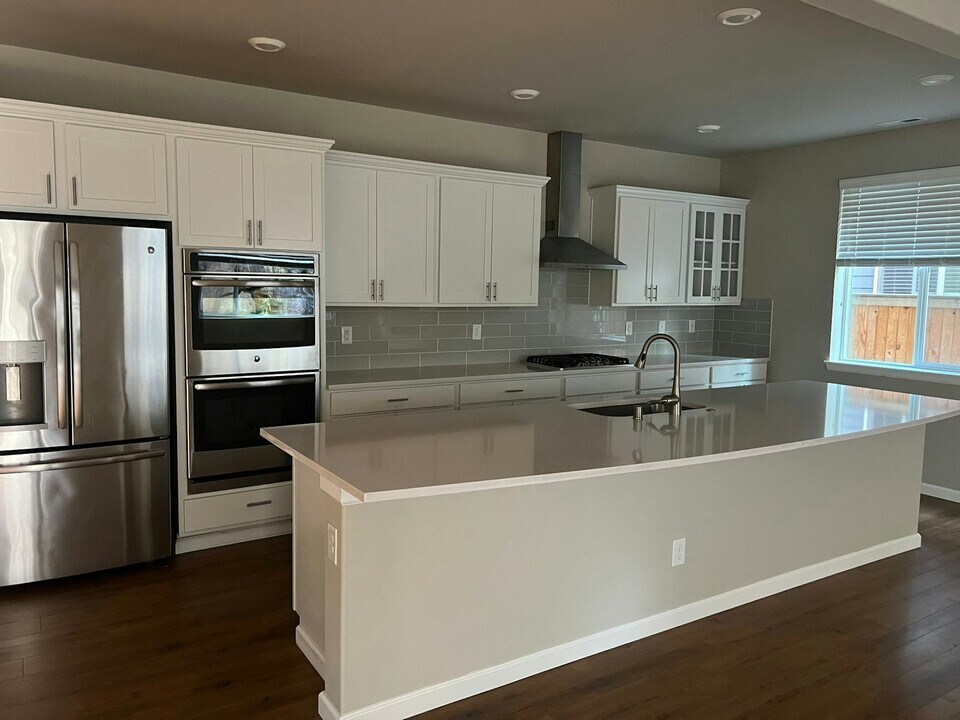 12312 55th Dr SE in Snohomish, WA - Building Photo