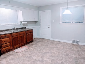 602 Pearson St in New Castle, PA - Building Photo - Building Photo