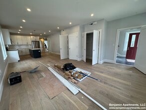 51 Fairbanks St in Boston, MA - Building Photo - Building Photo