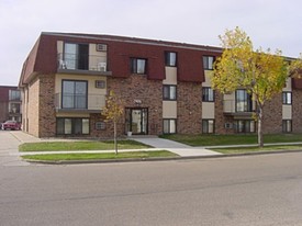 OLD - Newgate East Apartments