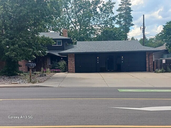 property at 535 Mohawk Dr