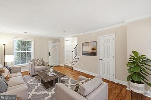 524 Lancaster Pl in Frederick, MD - Building Photo