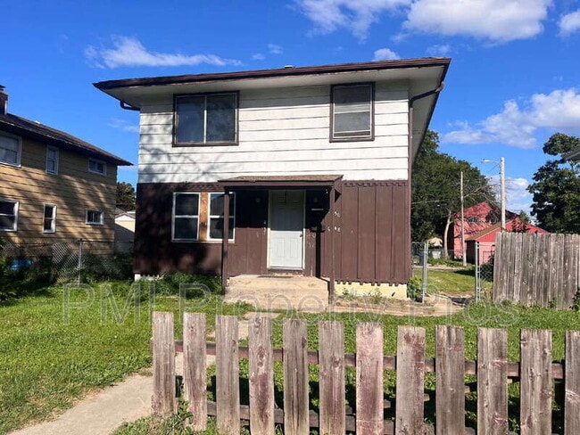 property at 5650 N 61st St