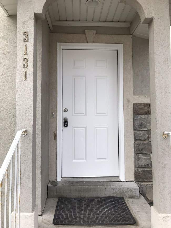 3131 W Davencourt Loop in Lehi, UT - Building Photo - Building Photo