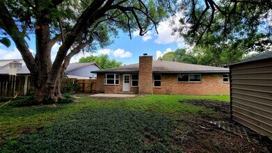 12303 Meadow Berry Dr in Stafford, TX - Building Photo - Building Photo