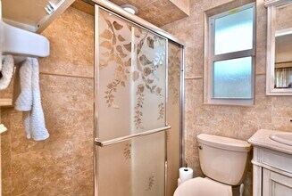 129 Alhambra Pl in West Palm Beach, FL - Building Photo - Building Photo