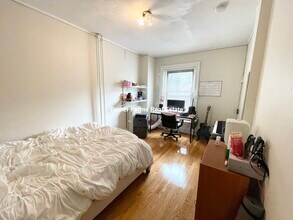 41 Bay State Rd, Unit 2F in Boston, MA - Foto de edificio - Building Photo