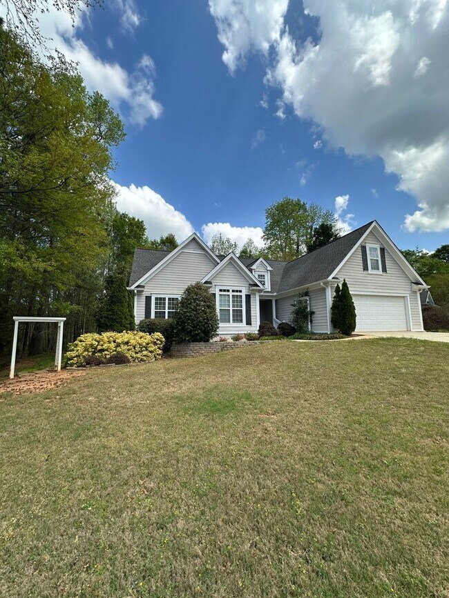 149 Oak Meadows Dr in Athens, GA - Building Photo - Building Photo