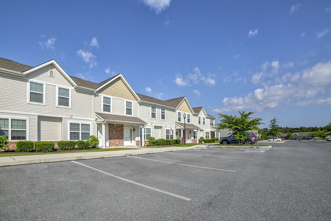 Raystown Crossing in Shippensburg, PA - Foto de edificio