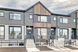 15724-15103 103 Ave NW in Edmonton, AB - Building Photo - Building Photo