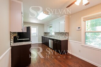 1506 E Yellow Wood Dr in Simpsonville, SC - Building Photo - Building Photo