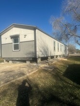 1605 Ave Z in Hondo, TX - Building Photo - Building Photo