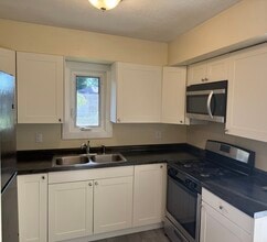 14707 Dominica Ct in Apple Valley, MN - Building Photo - Building Photo