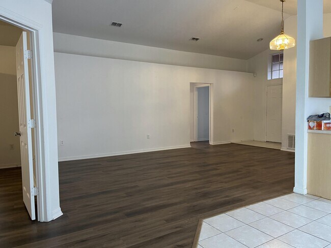 246 Clarinet Way in Davenport, FL - Building Photo - Building Photo