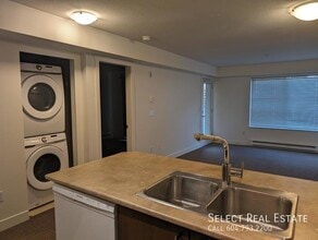45561 Yale Rd in Chilliwack, BC - Building Photo - Building Photo