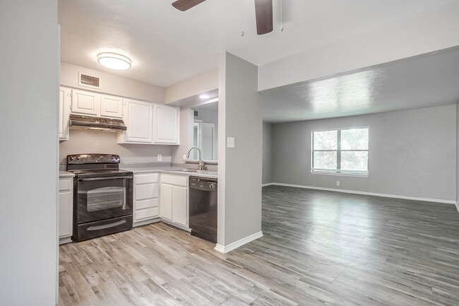 Foxfire Apartment Homes