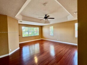 1379 NW 166th Ave in Pembroke Pines, FL - Building Photo - Building Photo