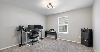 10670 Dragonfly Dr in Nampa, ID - Foto de edificio - Building Photo