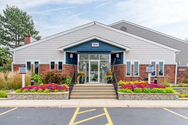 Windscape of Naperville Apartments