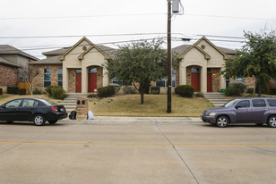 Kings Village Carriage Homes Apartments