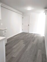 193 Commack Rd, Unit B in Commack, NY - Building Photo - Building Photo