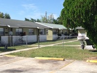 2475 6th St NE in Winter Haven, FL - Building Photo - Building Photo