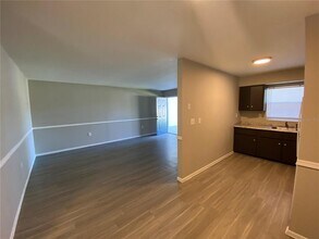 955 Knox McRae Dr in Titusville, FL - Building Photo - Building Photo