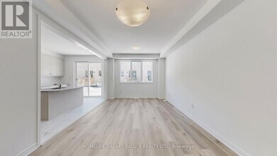 3203 Brigadier Ave in Pickering, ON - Building Photo - Building Photo