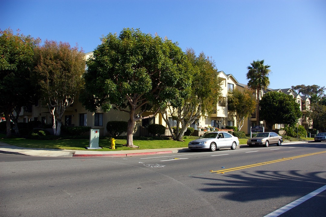 Jefferson House II Senior Apartments in Carlsbad, CA - Building Photo