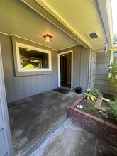 980 Sherwood Pl in Eugene, OR - Building Photo - Building Photo
