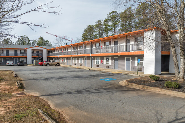 Siegel Select Atlanta/Acworth in Acworth, GA - Building Photo - Building Photo