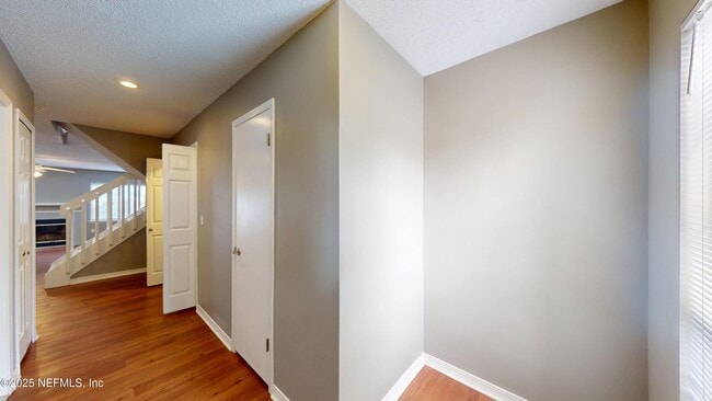 322 Sunrise Cir in Neptune Beach, FL - Building Photo - Building Photo