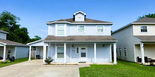 property at 511 S 6th St