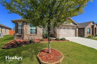 721 Watson Wy in Crowley, TX - Building Photo - Building Photo