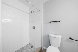 5399 Northland Dr NE in Atlanta, GA - Building Photo - Building Photo