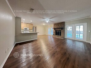 1223 Lornewood Dr in Valrico, FL - Foto de edificio - Building Photo